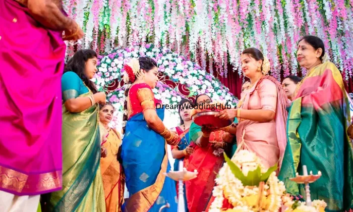 Sara Production Wedding Photographer